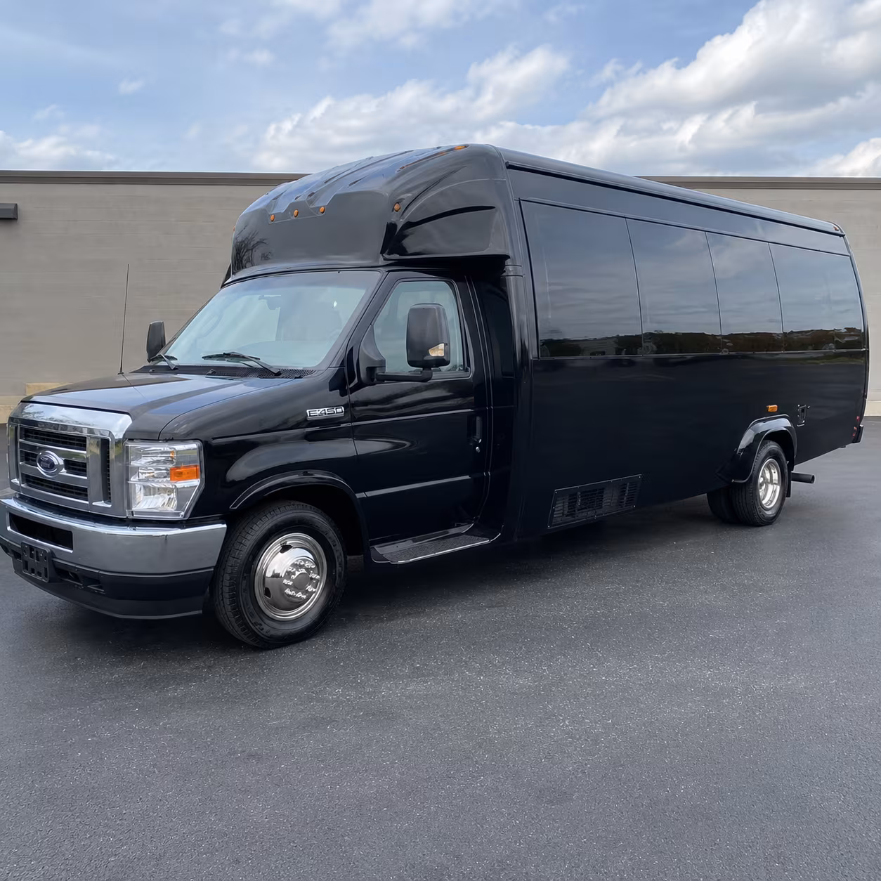 Washington Concert & Music Festival Transportation onboard seating